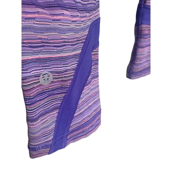Lululemon Inspire Crop ll Capri leggings Space Dye Purple 6 - Picture 3 of 16